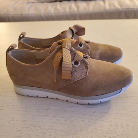 Eric Michael Piel Natural Tan Suede Fashion Sneakers sz 36/6 - Picture 3 of 9